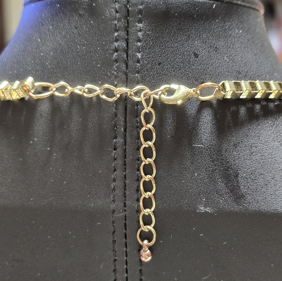 Two Tone Madison Link Phoenix Bib Necklace L4 - Picture 3 of 3